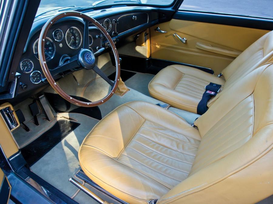 Интерьер Aston Martin DB4 GT 1959 года  (WW) (фото 6 из 16)
